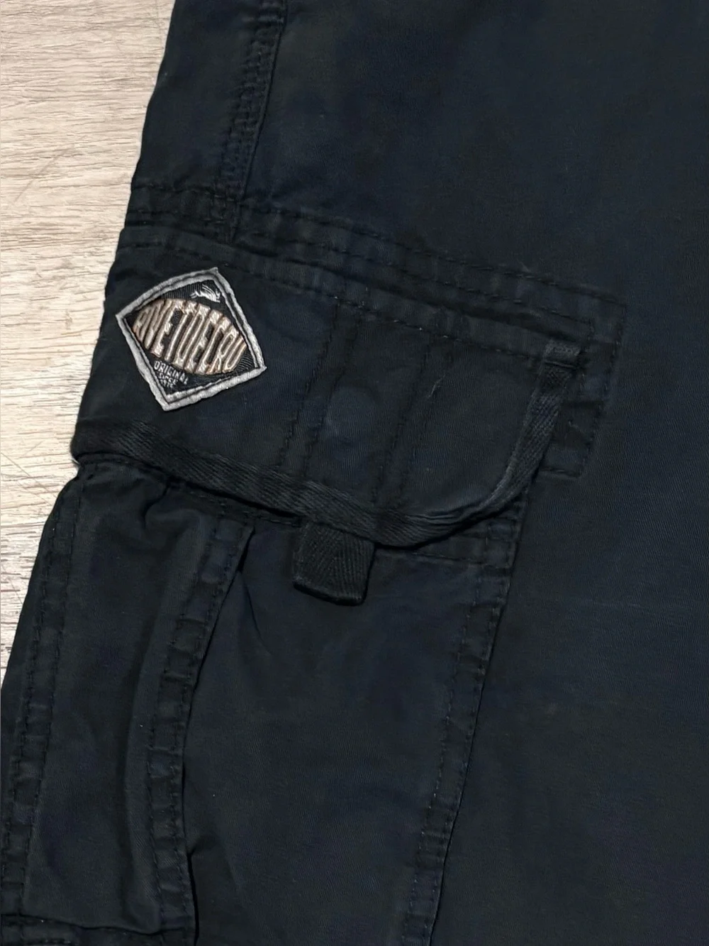 Rivet de Cru Jean Twill Cargo Shorts size 34 MSRP $78 New with Tags